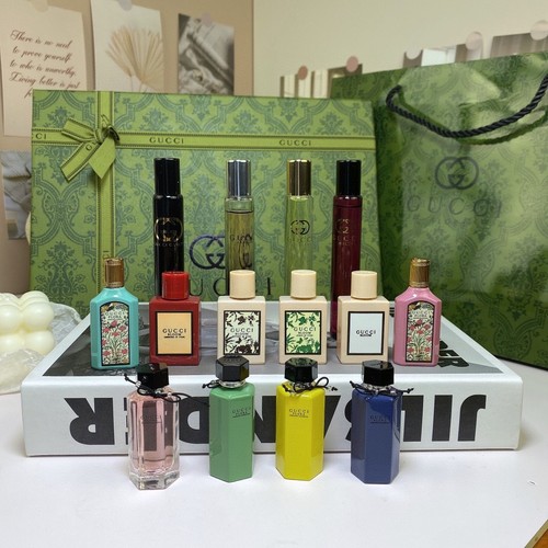 New gucci flora - ,